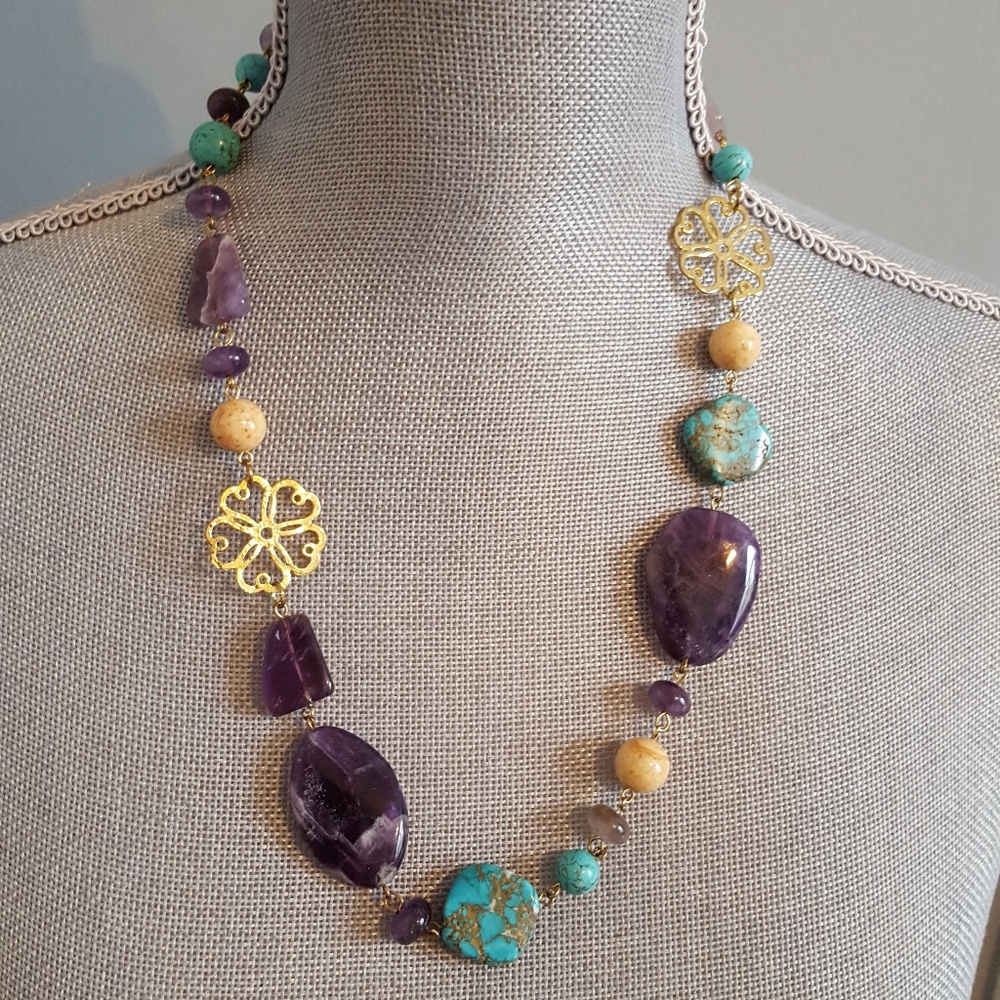 Beaded necklace